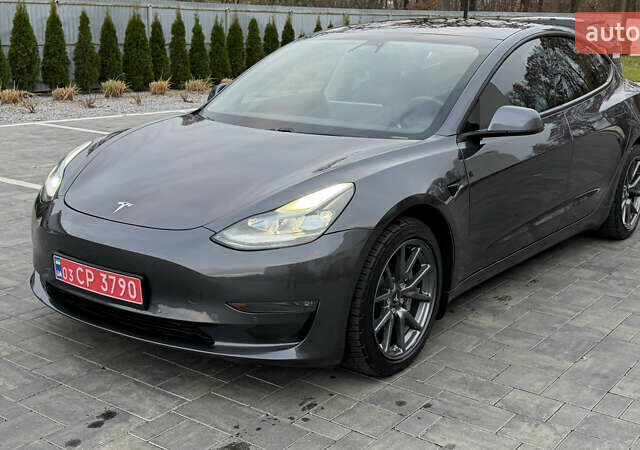 Сірий Тесла Модель 3, об'ємом двигуна 0 л та пробігом 79 тис. км за 19400 $, фото 33 на Automoto.ua