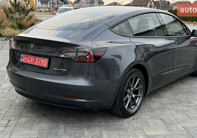 Сірий Тесла Модель 3, об'ємом двигуна 0 л та пробігом 79 тис. км за 19400 $, фото 10 на Automoto.ua