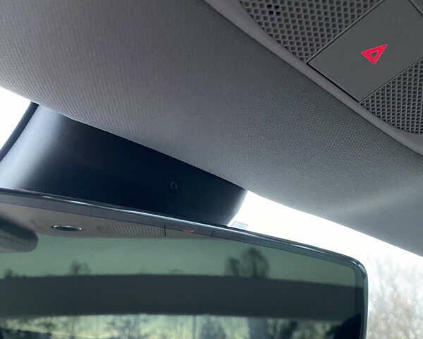 Сірий Тесла Модель 3, об'ємом двигуна 0 л та пробігом 98 тис. км за 19500 $, фото 30 на Automoto.ua