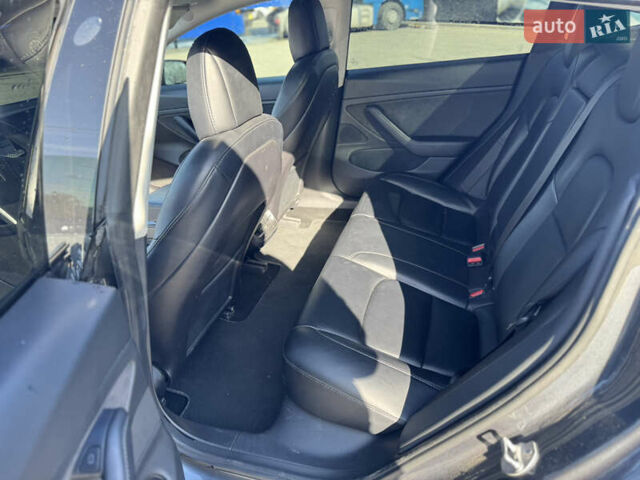 Серый Тесла Модель 3, объемом двигателя 0 л и пробегом 190 тыс. км за 20900 $, фото 15 на Automoto.ua