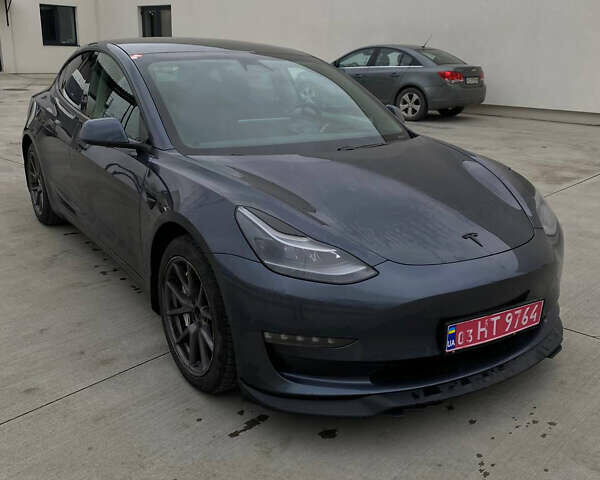 Сірий Тесла Модель 3, об'ємом двигуна 0 л та пробігом 151 тис. км за 14600 $, фото 10 на Automoto.ua