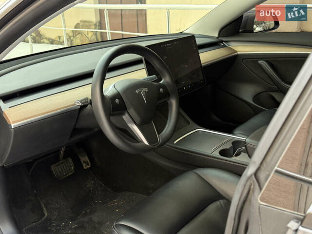 Сірий Тесла Модель 3, об'ємом двигуна 0 л та пробігом 80 тис. км за 18600 $, фото 18 на Automoto.ua