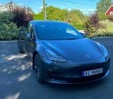 Сірий Тесла Модель 3, об'ємом двигуна 0 л та пробігом 55 тис. км за 10800 $, фото 6 на Automoto.ua