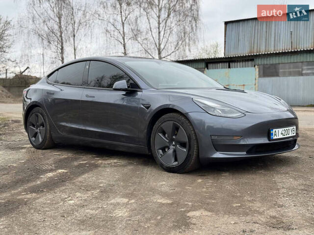 Серый Тесла Модель 3, объемом двигателя 0 л и пробегом 200 тыс. км за 17900 $, фото 4 на Automoto.ua