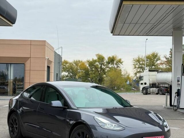 Сірий Тесла Модель 3, об'ємом двигуна 0 л та пробігом 60 тис. км за 22499 $, фото 2 на Automoto.ua
