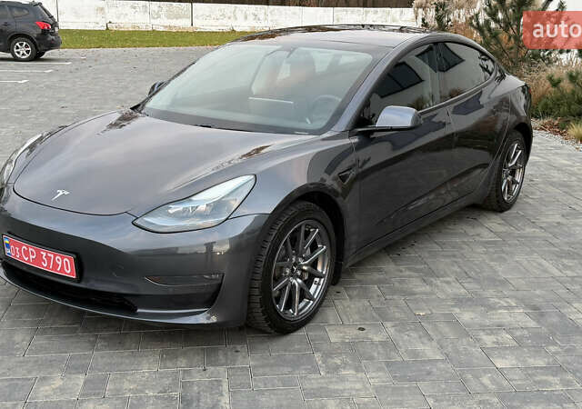 Сірий Тесла Модель 3, об'ємом двигуна 0 л та пробігом 79 тис. км за 19400 $, фото 2 на Automoto.ua