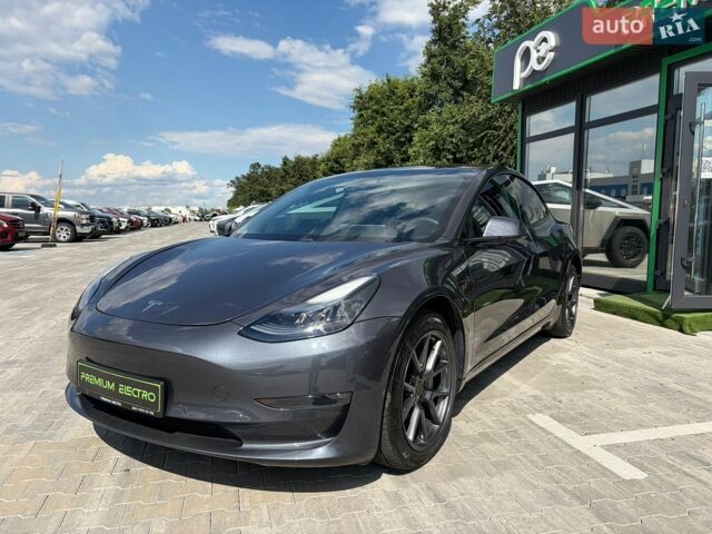 Сірий Тесла Модель 3, об'ємом двигуна 0 л та пробігом 64 тис. км за 19700 $, фото 1 на Automoto.ua