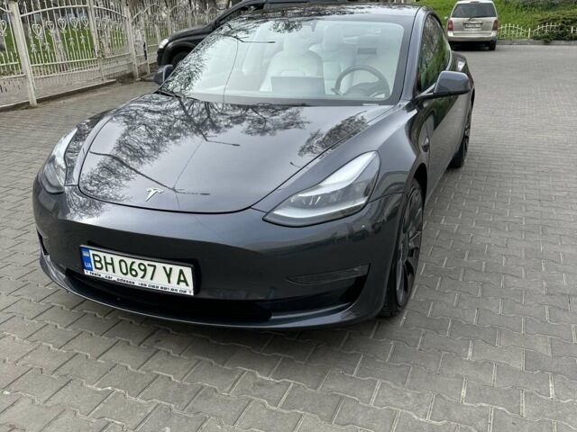 Сірий Тесла Модель 3, об'ємом двигуна 0 л та пробігом 46 тис. км за 33500 $, фото 1 на Automoto.ua