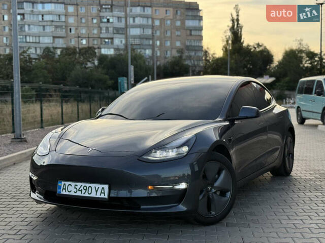 Серый Тесла Модель 3, объемом двигателя 0 л и пробегом 85 тыс. км за 21600 $, фото 1 на Automoto.ua