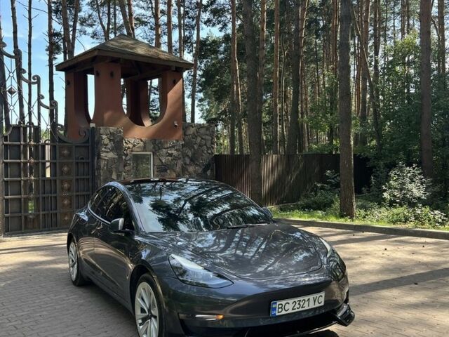 Серый Тесла Модель 3, объемом двигателя 0 л и пробегом 98 тыс. км за 21726 $, фото 4 на Automoto.ua