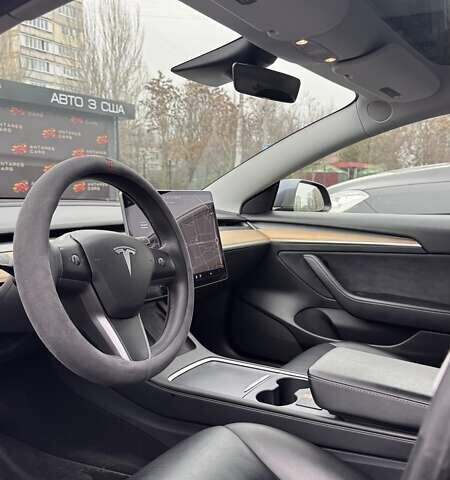 Серый Тесла Модель 3, объемом двигателя 0 л и пробегом 43 тыс. км за 25000 $, фото 15 на Automoto.ua