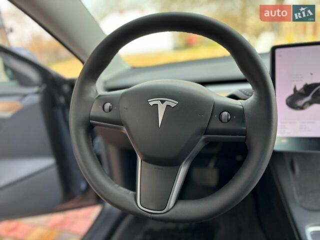 Серый Тесла Модель 3, объемом двигателя 0 л и пробегом 85 тыс. км за 17000 $, фото 23 на Automoto.ua