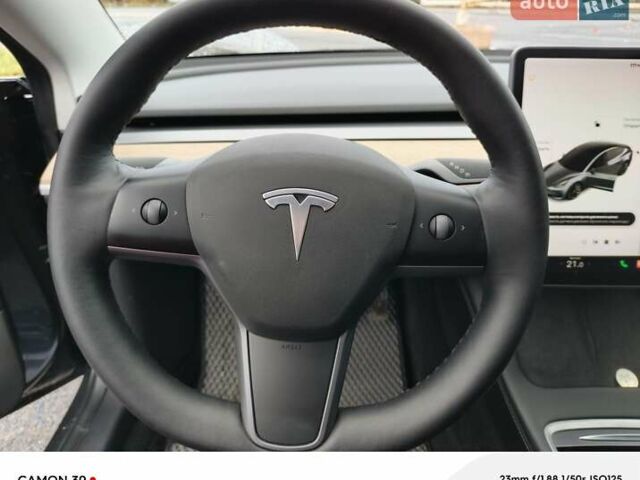 Серый Тесла Модель 3, объемом двигателя 0 л и пробегом 46 тыс. км за 18200 $, фото 6 на Automoto.ua