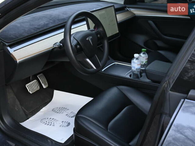 Серый Тесла Модель 3, объемом двигателя 0 л и пробегом 84 тыс. км за 22500 $, фото 22 на Automoto.ua