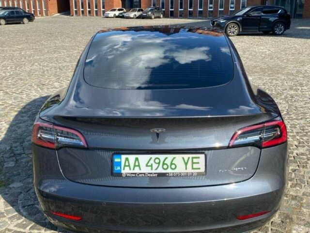 Сірий Тесла Модель 3, об'ємом двигуна 0 л та пробігом 112 тис. км за 18434 $, фото 3 на Automoto.ua