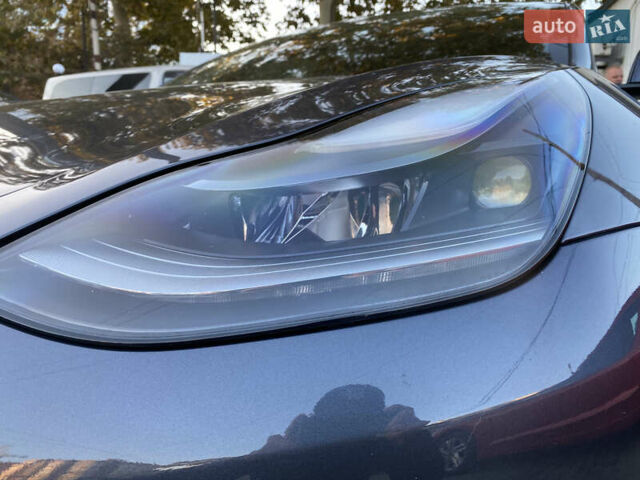 Серый Тесла Модель 3, объемом двигателя 0 л и пробегом 50 тыс. км за 26000 $, фото 2 на Automoto.ua