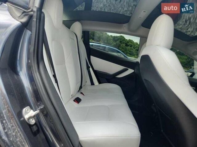 Сірий Тесла Модель 3, об'ємом двигуна 0 л та пробігом 83 тис. км за 6200 $, фото 9 на Automoto.ua