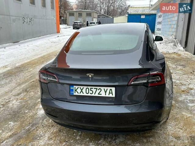 Серый Тесла Модель 3, объемом двигателя 0 л и пробегом 37 тыс. км за 17500 $, фото 8 на Automoto.ua