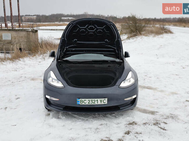 Сірий Тесла Модель 3, об'ємом двигуна 0 л та пробігом 98 тис. км за 23500 $, фото 99 на Automoto.ua