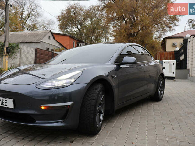 Сірий Тесла Модель 3, об'ємом двигуна 0 л та пробігом 100 тис. км за 20500 $, фото 2 на Automoto.ua