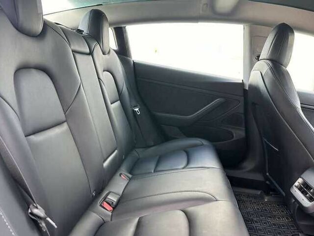 Сірий Тесла Модель 3, об'ємом двигуна 0 л та пробігом 42 тис. км за 12900 $, фото 13 на Automoto.ua