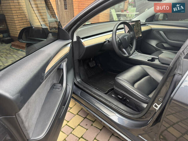 Сірий Тесла Модель 3, об'ємом двигуна 0 л та пробігом 55 тис. км за 23300 $, фото 25 на Automoto.ua