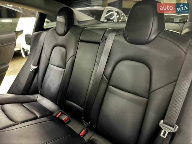 Серый Тесла Модель 3, объемом двигателя 0 л и пробегом 86 тыс. км за 23999 $, фото 12 на Automoto.ua