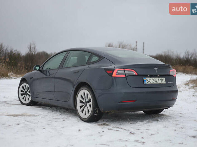 Сірий Тесла Модель 3, об'ємом двигуна 0 л та пробігом 98 тис. км за 23500 $, фото 40 на Automoto.ua