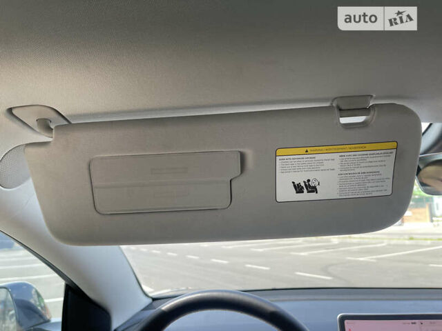 Сірий Тесла Модель 3, об'ємом двигуна 0 л та пробігом 26 тис. км за 23000 $, фото 47 на Automoto.ua