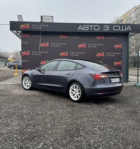 Серый Тесла Модель 3, объемом двигателя 0 л и пробегом 43 тыс. км за 25000 $, фото 2 на Automoto.ua