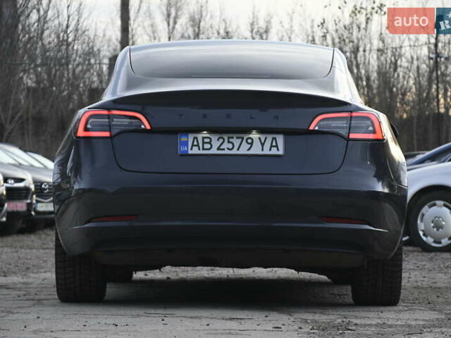 Серый Тесла Модель 3, объемом двигателя 0 л и пробегом 84 тыс. км за 22500 $, фото 13 на Automoto.ua