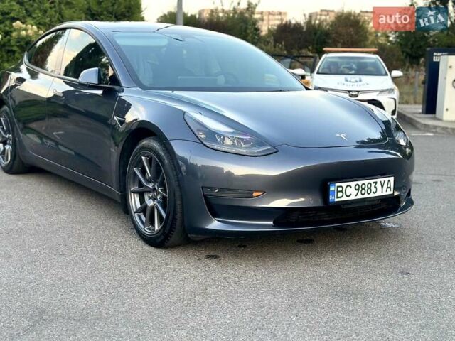Серый Тесла Модель 3, объемом двигателя 0 л и пробегом 92 тыс. км за 21500 $, фото 19 на Automoto.ua