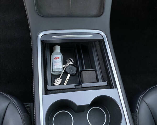 Сірий Тесла Модель 3, об'ємом двигуна 0 л та пробігом 98 тис. км за 19500 $, фото 28 на Automoto.ua