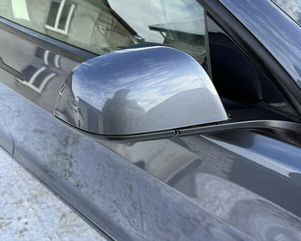 Серый Тесла Модель 3, объемом двигателя 0 л и пробегом 113 тыс. км за 13500 $, фото 19 на Automoto.ua