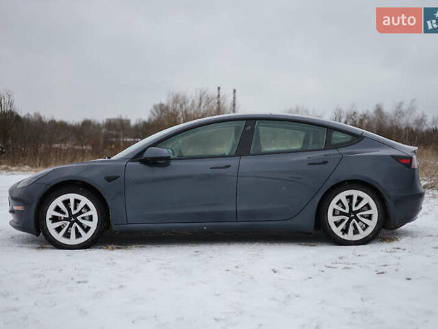 Сірий Тесла Модель 3, об'ємом двигуна 0 л та пробігом 98 тис. км за 23500 $, фото 5 на Automoto.ua