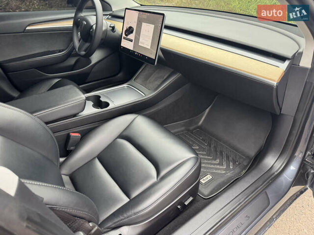 Сірий Тесла Модель 3, об'ємом двигуна 0 л та пробігом 203 тис. км за 17000 $, фото 9 на Automoto.ua