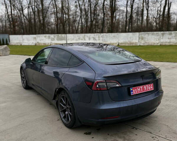 Сірий Тесла Модель 3, об'ємом двигуна 0 л та пробігом 151 тис. км за 14600 $, фото 4 на Automoto.ua