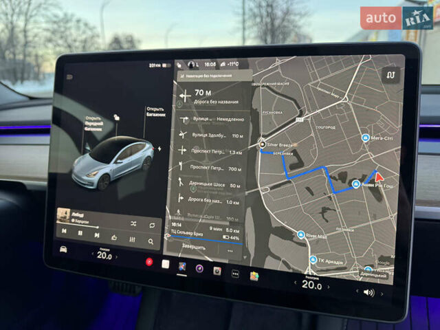Серый Тесла Модель 3, объемом двигателя 0 л и пробегом 59 тыс. км за 23500 $, фото 21 на Automoto.ua