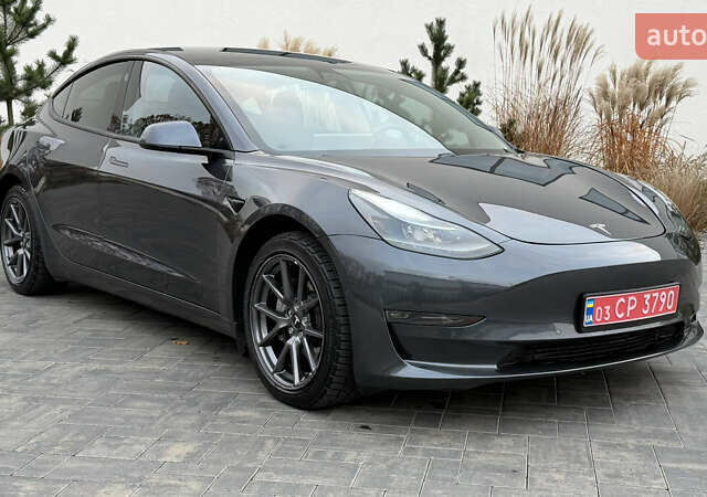 Сірий Тесла Модель 3, об'ємом двигуна 0 л та пробігом 79 тис. км за 19400 $, фото 7 на Automoto.ua