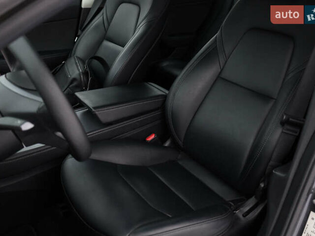 Сірий Тесла Модель 3, об'ємом двигуна 0 л та пробігом 98 тис. км за 23500 $, фото 81 на Automoto.ua