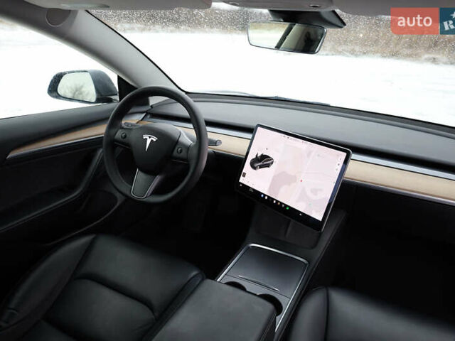 Сірий Тесла Модель 3, об'ємом двигуна 0 л та пробігом 98 тис. км за 23500 $, фото 64 на Automoto.ua