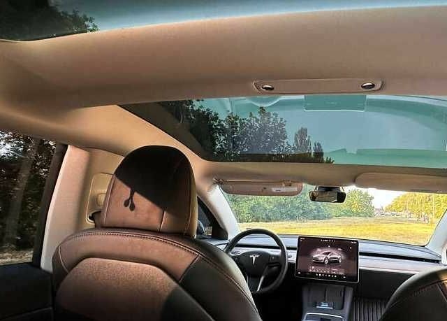 Сірий Тесла Модель 3, об'ємом двигуна 0 л та пробігом 50 тис. км за 13800 $, фото 9 на Automoto.ua