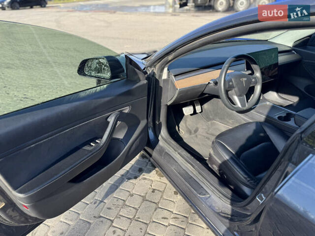 Серый Тесла Модель 3, объемом двигателя 0 л и пробегом 190 тыс. км за 20900 $, фото 12 на Automoto.ua