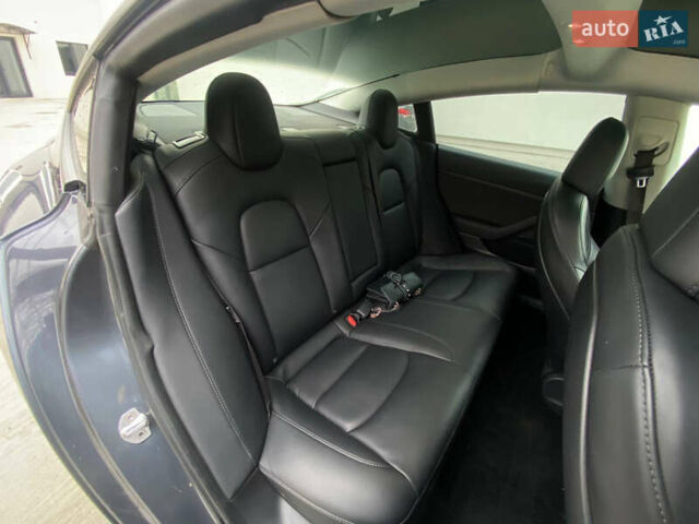 Сірий Тесла Модель 3, об'ємом двигуна 0 л та пробігом 151 тис. км за 14600 $, фото 19 на Automoto.ua