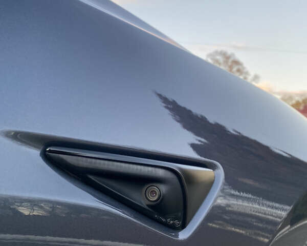 Сірий Тесла Модель 3, об'ємом двигуна 0 л та пробігом 98 тис. км за 19500 $, фото 16 на Automoto.ua