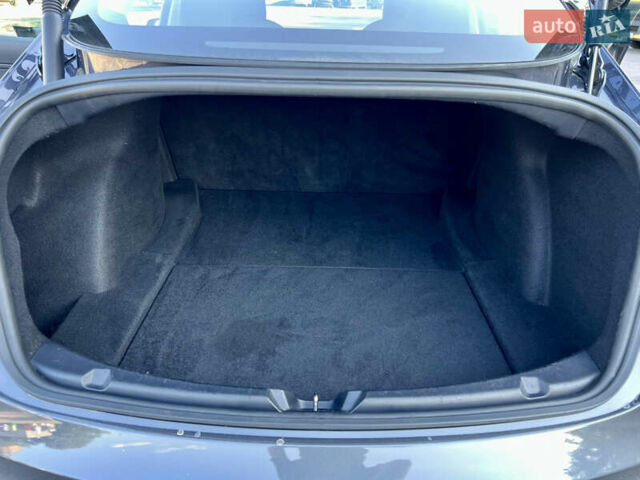 Серый Тесла Модель 3, объемом двигателя 0 л и пробегом 51 тыс. км за 20800 $, фото 37 на Automoto.ua