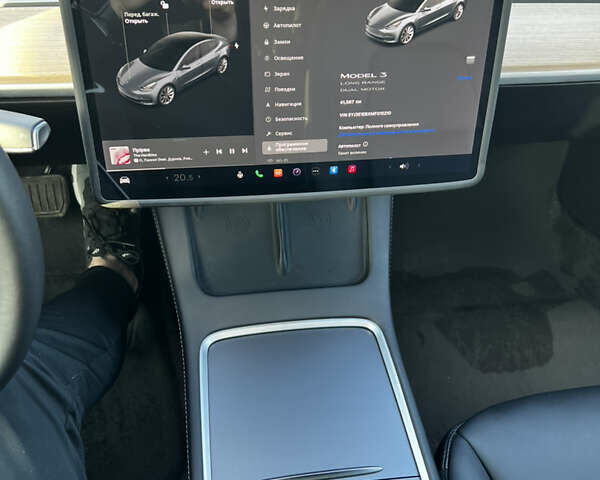 Серый Тесла Модель 3, объемом двигателя 0 л и пробегом 64 тыс. км за 23000 $, фото 17 на Automoto.ua