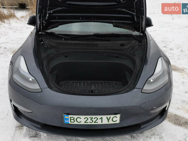 Сірий Тесла Модель 3, об'ємом двигуна 0 л та пробігом 98 тис. км за 23500 $, фото 85 на Automoto.ua