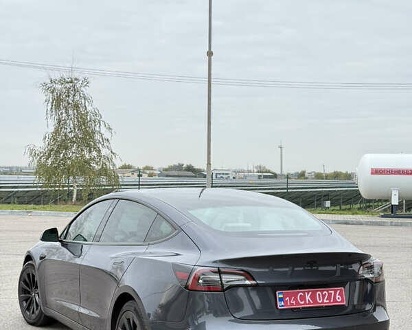 Серый Тесла Модель 3, объемом двигателя 0 л и пробегом 60 тыс. км за 22999 $, фото 8 на Automoto.ua