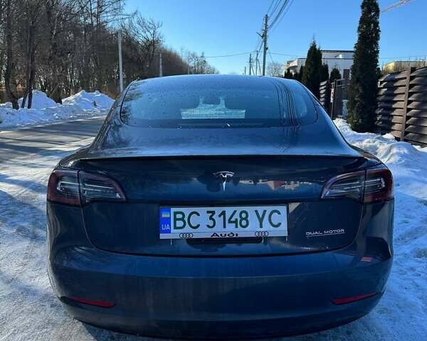 Серый Тесла Модель 3, объемом двигателя 0 л и пробегом 51 тыс. км за 24700 $, фото 6 на Automoto.ua